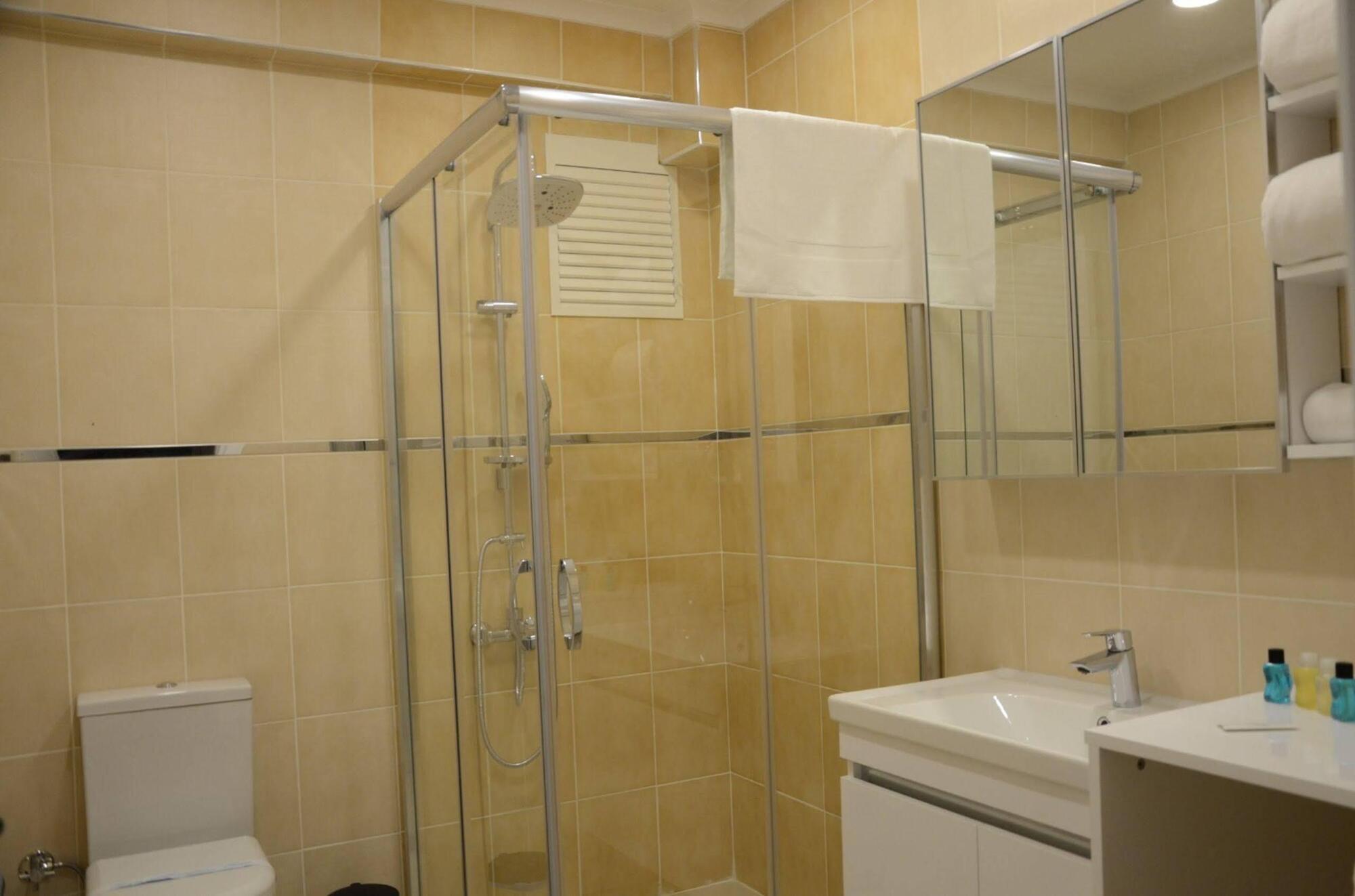 On4 Rooms & Suites 이스탄불 외부 사진